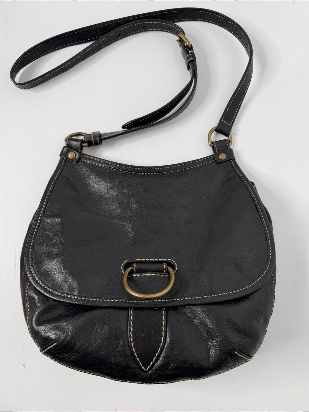 Frye Lucy Saddle Bag Crossbody 
Black Leather